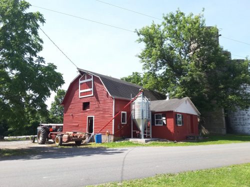 amish built red barn