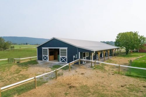 blue horse pole barn