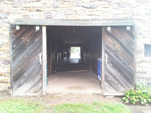 wood pole barn horse stalls